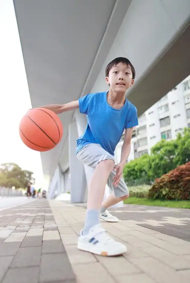 为什么可靠的篮球技术指导对初学者很重要?_1